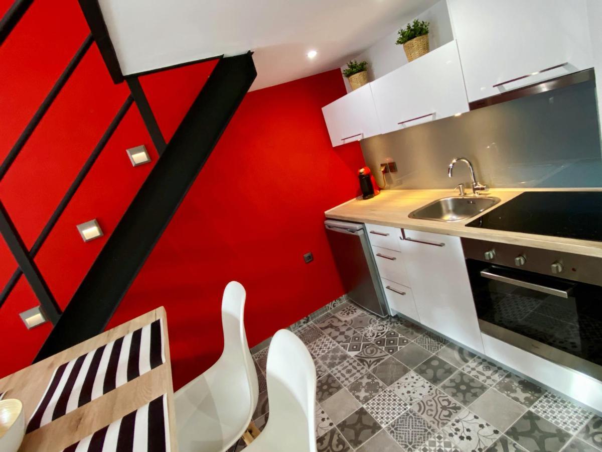 Apartamento 48 Downtown Lofts Néa Péramos Exterior foto